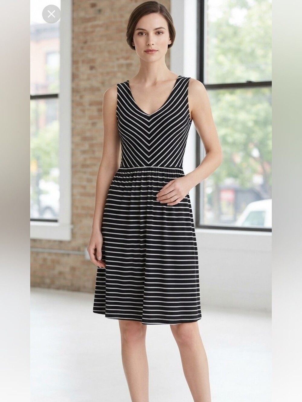 Ann Taylor Loft Striped V-Neck Midi Dress Size XS - Picture 2 of 8